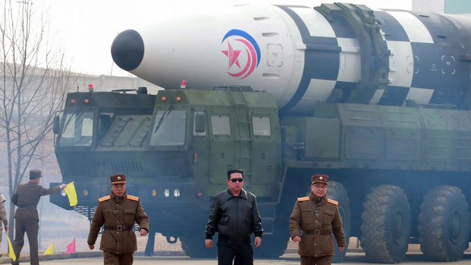 Corea del Norte lanzó un misil balístico hacia el mar de Japón