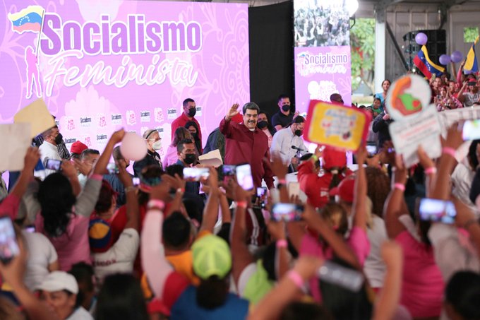 Maduro lideró el acto de celebración del Día Nacional del Socialismo Feminista