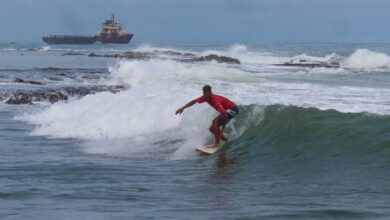En la playa Misia María se reunieron más de 40 atletas del surfing