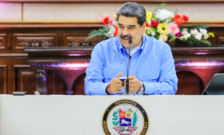 Poder Popular debe contar con todas las competencias, pidió Maduro