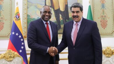 Presidente Maduro recibió al primer ministro de Dominica Roosevelt Skerrit