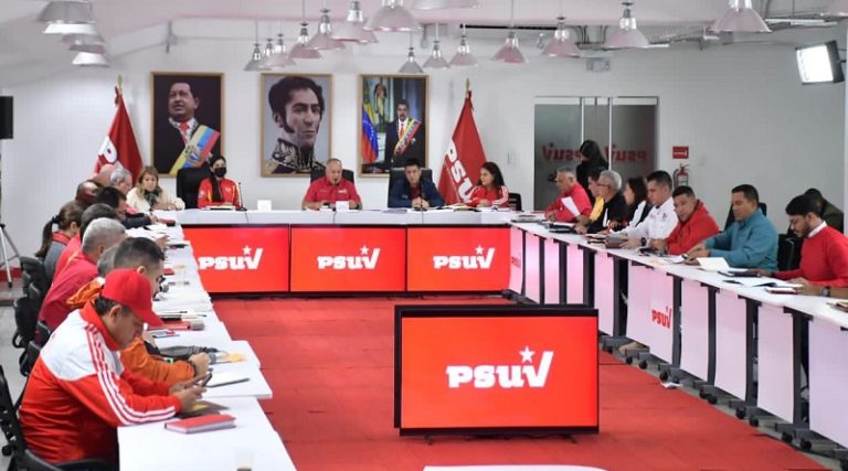 PSUV celebra el Diálogo en México, dijo Cabello