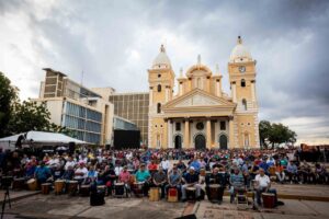 Maracaibo: La banda folklórica más grande del mundo está lista para alcanzar el Guinness World Record