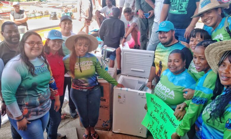 Gobierno Bolivariano entregó 94 microfinanciamientos a pescadores de Aragua