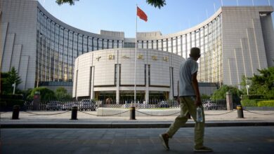 China libera 70.000 millones de dólares para que los bancos apuntalen economía desacelerada