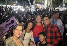 En San Joaquín inició la navidad con el encendido de luces En la plaza bolívar del municipio