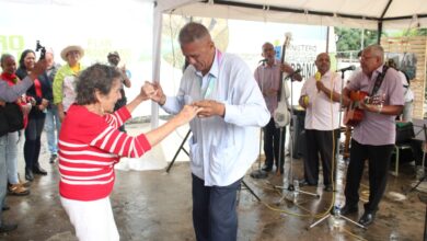 Trabajadores Agrourbanos iniciaron la Navidad con música y alegría