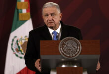 López Obrador cuestiona silencio de ONU, UE y la OEA sobre Perú