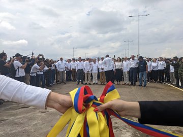 Puente Atanasio Girardot un logro binacional