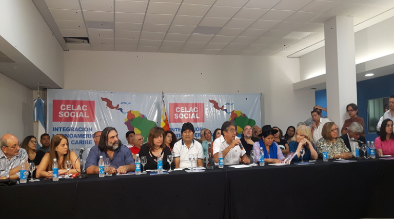 Líderes de movimientos sociales debatieron en CELAC Social