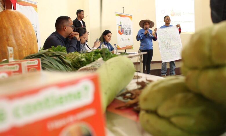 Agricultores de Antímano protagonizan primera asamblea del Poder Popular Productivo