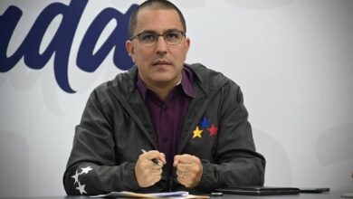 Ministro Arreaza: "El Poder Popular debe organizarse para ejercer el autogobierno en el territorio"