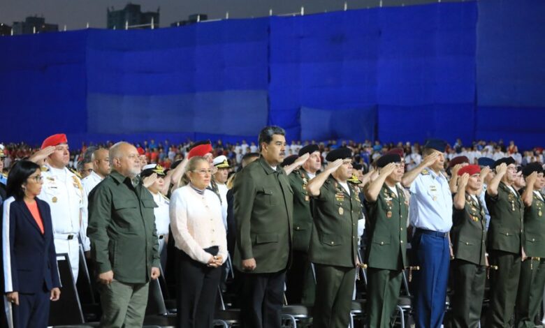 Presidente Maduro participó Misa Ecuménica y el Desfile de la FANB en honor al Comandante Supremo Hugo Chávez
