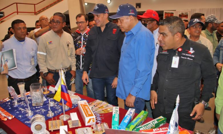 Ministro Hipólito Abreu celebró junto a la clase obrera de Guayana el 29° Aniversario de Cvg Bauxilum