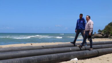 La Guaira: Avanzan trabajos de construcción de tubería submarina en Caruao