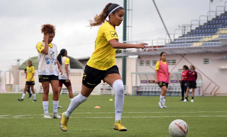 Futbolista Yardelis Oliveros: “Mi sueño siempre ha sido estar en la selección” Vinotinto femenina
