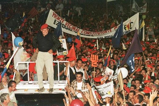El amanecer del 4 de Febrero de 1992 cambio el destino del pueblo con el apoyo del Comandante Hugo Chávez