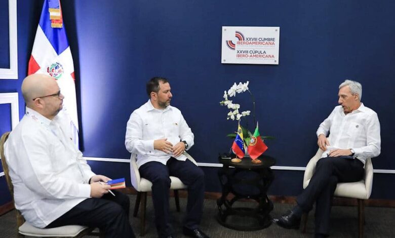 Cancilleres de Venezuela y Portugal revisaron asuntos de interés en Santo Domingo