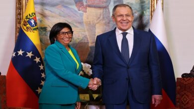 Vicepresidenta Ejecutiva se reunió con canciller ruso Serguéi Lavrov para revisar alianzas estratégicas