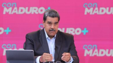 Durante "Con Maduro +" Jefe de Estado felicitó a los poetas galardonados en España y Cuba