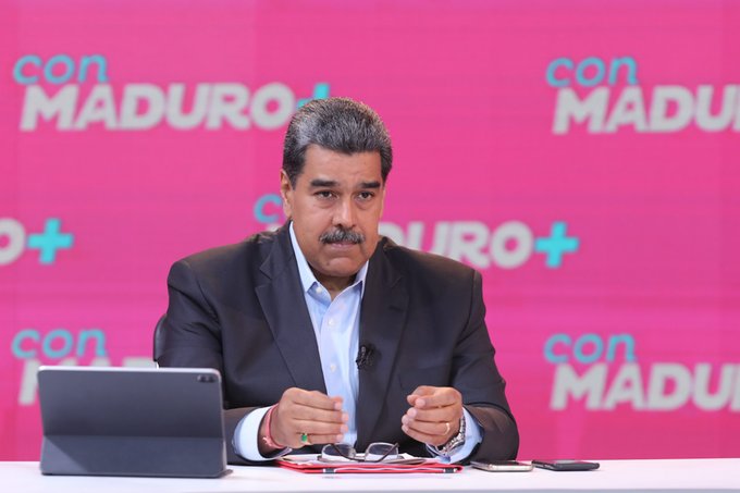 Durante "Con Maduro +" Jefe de Estado felicitó a los poetas galardonados en España y Cuba