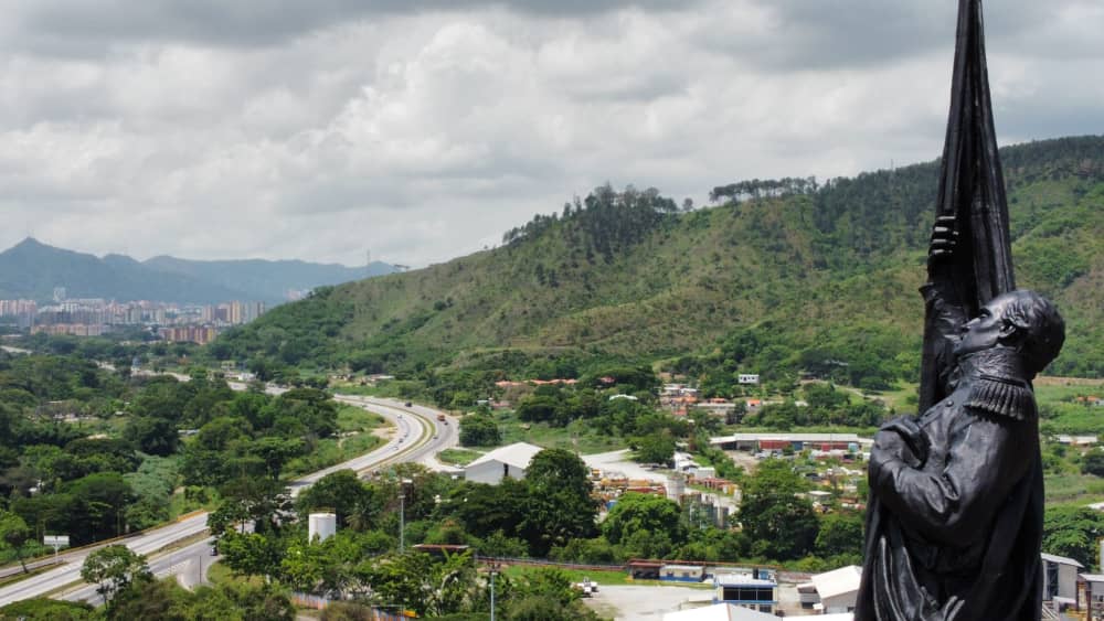 Reinauguraron El Monumento A Girardot En Naguanagua