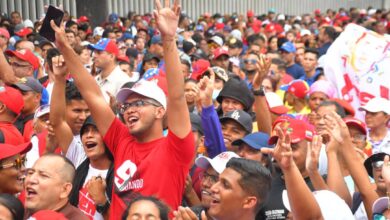 Trabajadores marchan en Caracas para respaldar reivindicaciones impulsadas por el presidente Maduro