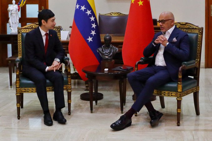 Venezuela y China avanzan en agenda bilateral política y parlamentaria