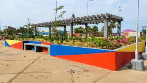 Zulia: Misión Venezuela Bella reacondicionó plaza en el municipio Santa Rita