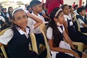 Bricomiles inician trabajos de recuperación de la escuela Juana de Ávila 