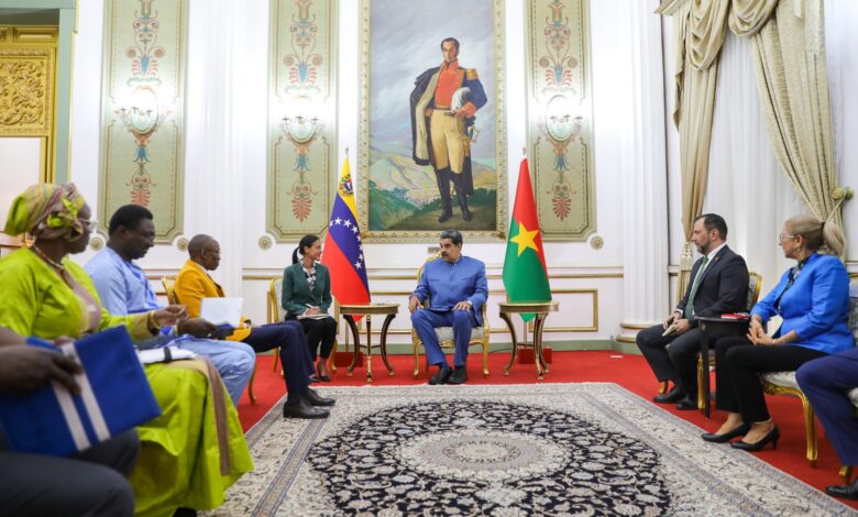 Presidente Maduro se reunió con el primer ministro de Burkina Faso