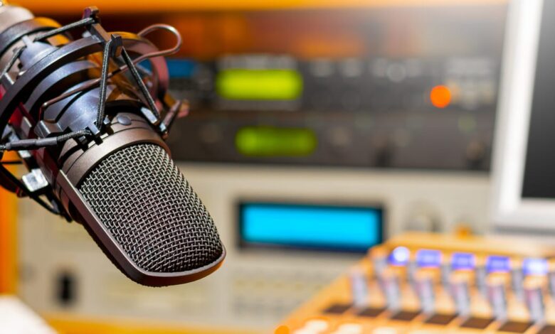 Mincomunas estrenará este miércoles el programa de radio “En clave comunal”