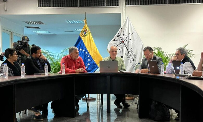 Vicepresidente Menéndez: “Las Cadenas Productivas son un tema crucial en el Plan de la Patria”