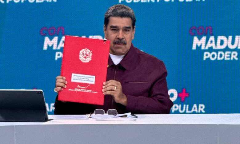 Presidente Maduro promulgó la reforma de la Ley Orgánica de los Consejos Comunales