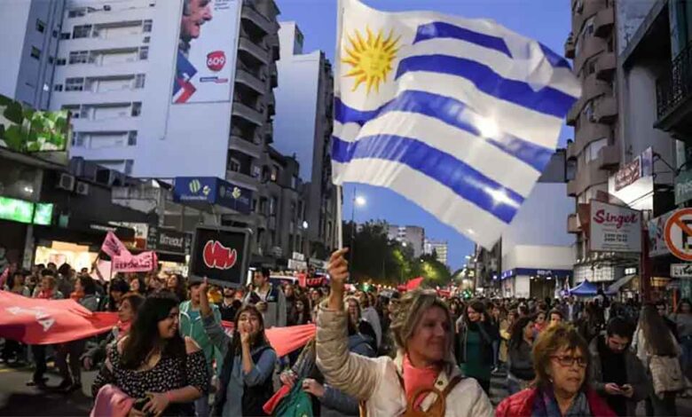 Uruguay inicia semana con movilizaciones de protesta contra políticas gubernamentales