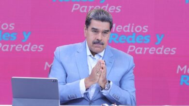 Maduro: "El Libertador pautó el camino de la Patria, al romper las cadenas del colonialismo"
