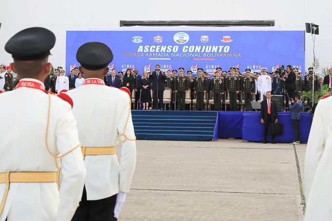 Jefe de Estado lideró ascenso conjunto de oficiales de los cuatro componentes de la FANB
