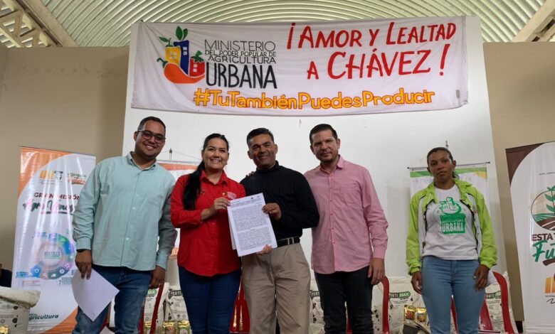 Gobierno Bolivariano benefició a 67 productores de Antímano con financiamientos