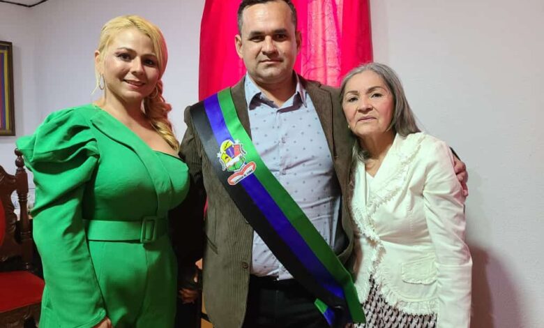 Municipio Jesús María Semprum tiene nuevo alcalde bolivariano