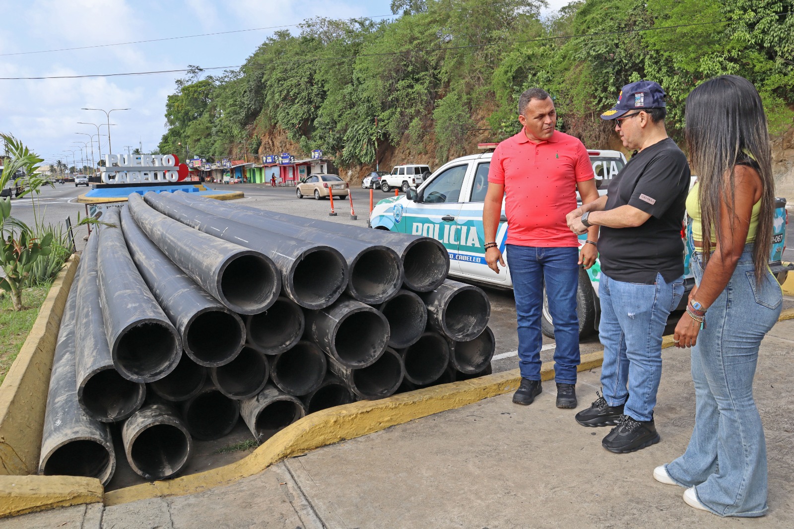 Alcalde De Puerto Cabello Inspeccion Tuber A De Agua Potable En El