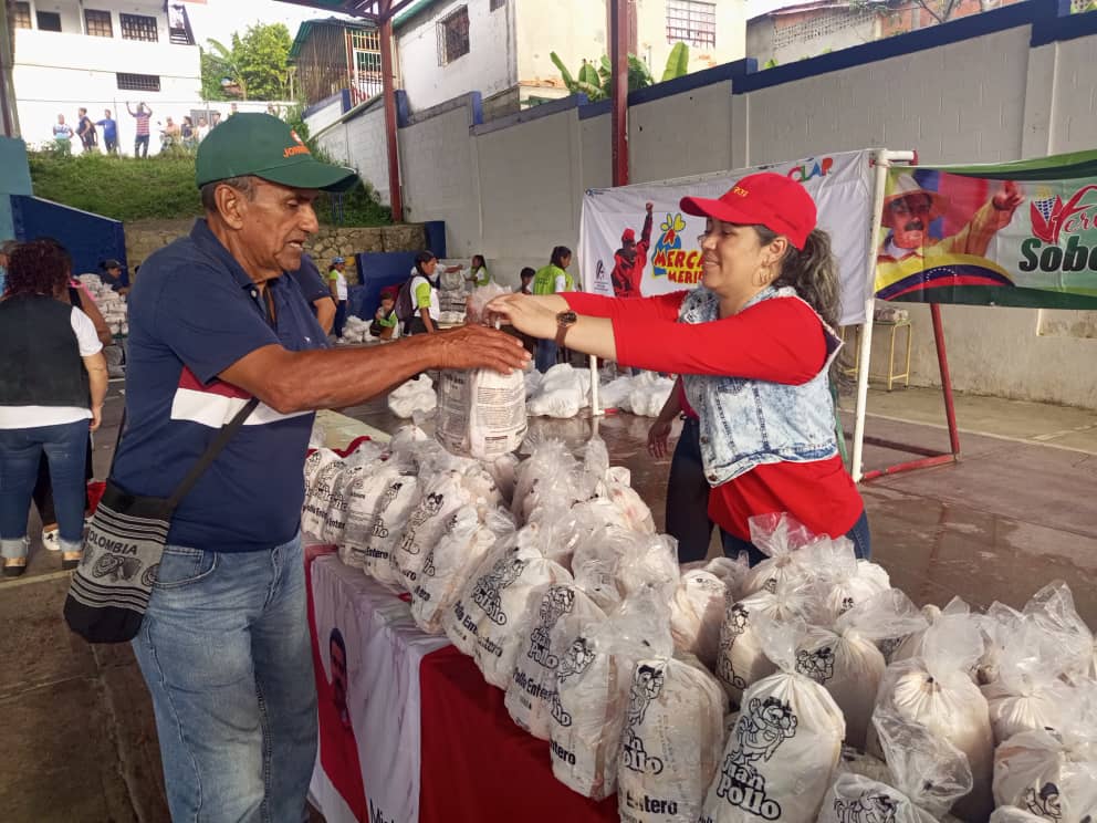 Familias De La Mesa En M Rida Se Beneficiaron Con La Feria Del Campo