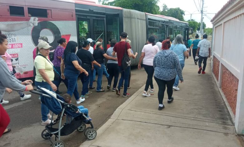 Metro de Maracaibo se movilizó en el simulacro electoral en Defensa del Esequibo