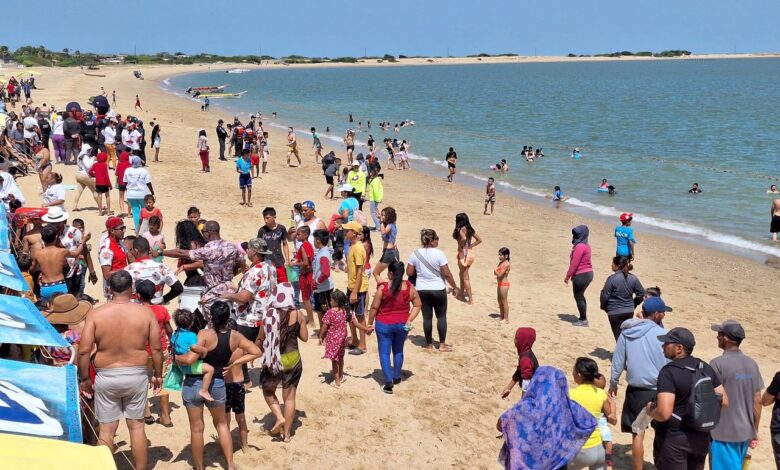 Zulia: Municipio Almirante Padilla se convirtió en una opción para los temporadistas para estos carnavales 2024