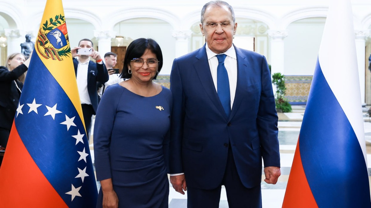 Vicepresidenta Delcy Rodr Guez Recibe A Canciller Sergu I Lavrov Yvke