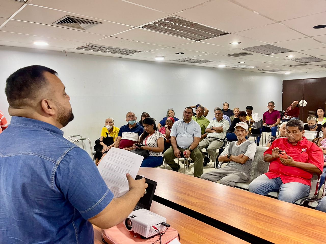Bloque Parlamentario del Zulia efectuó en Maracaibo consulta pública del proyecto de Ley de Protección de Pensiones de Seguridad Social