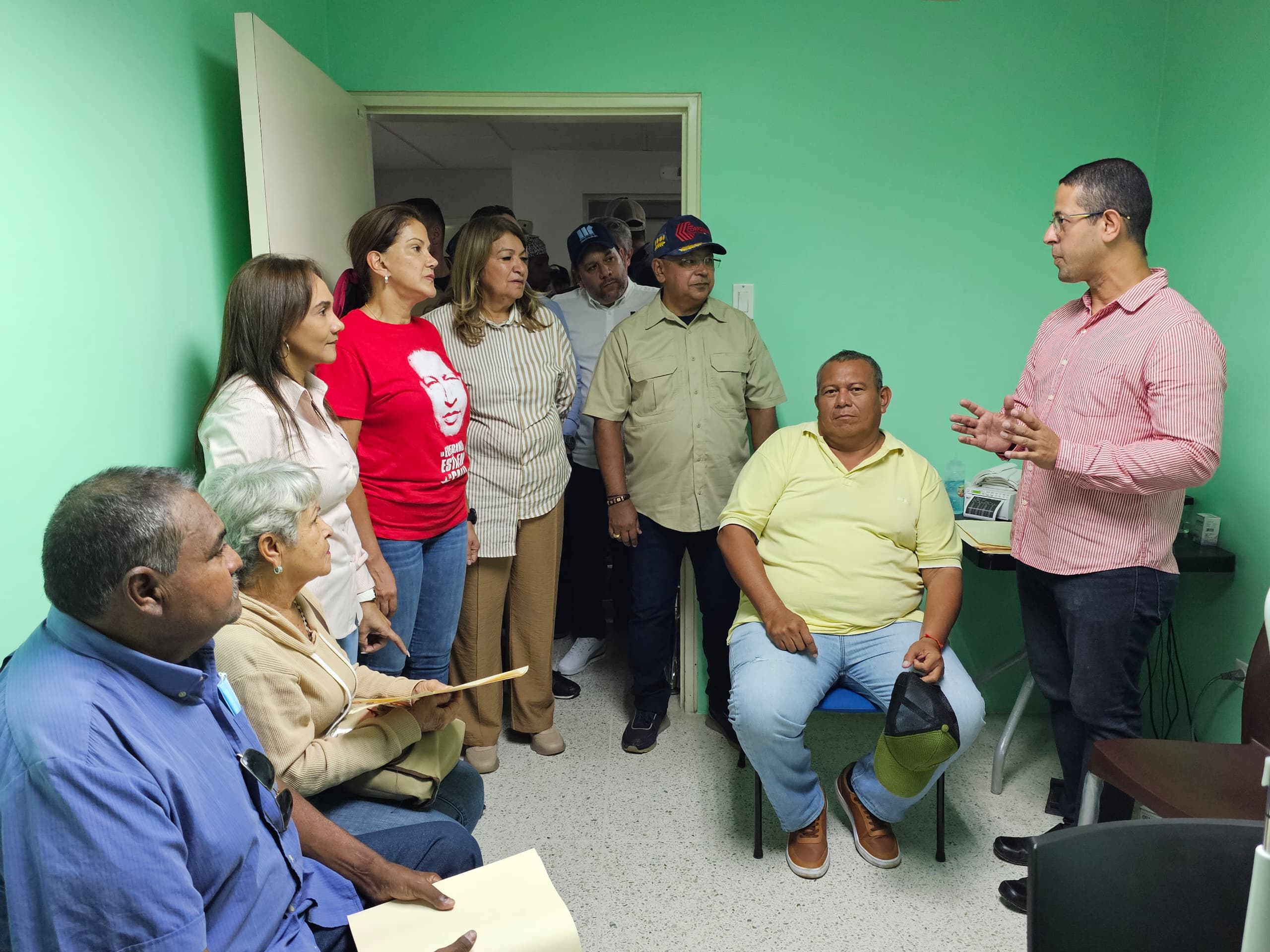 Maracaibo: Plan Quirúrgico Oftalmológico se desarrolla en el Ipasme atendiendo al gremio educativo