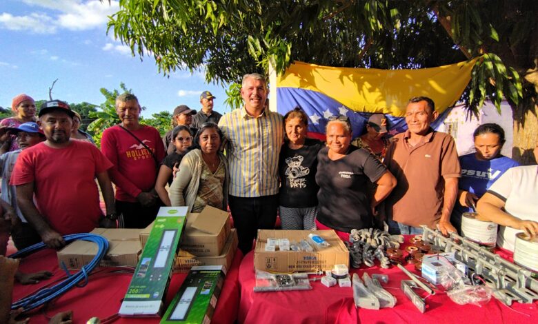 En el municipio Mara Gobierno Bolivariano inició mejoramiento eléctrico de 4 comunidades