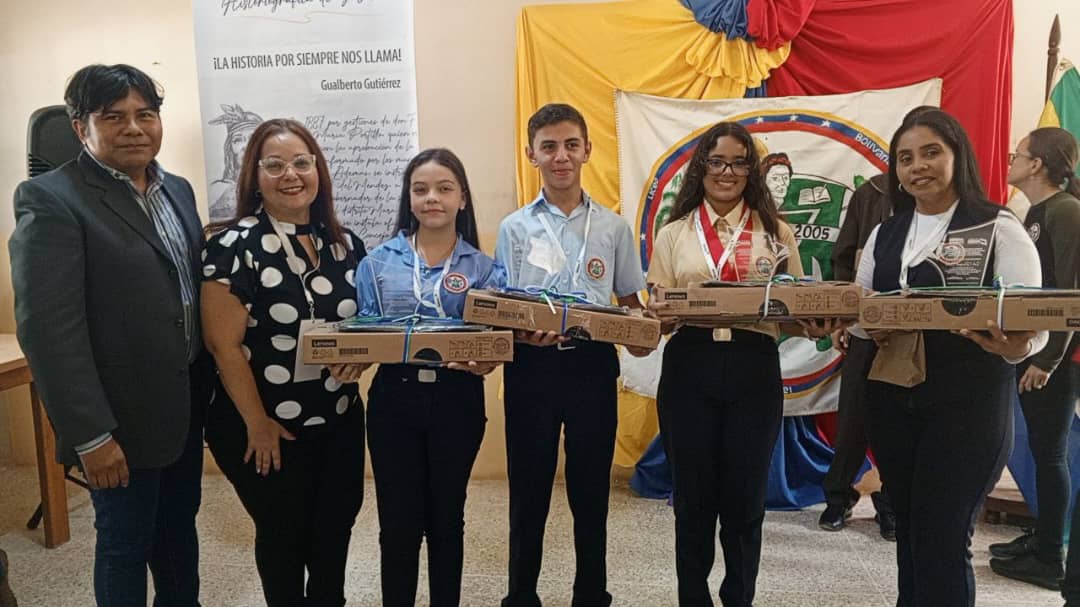 Obtuvieron su premiación los ganadores de la Primera Convención de Jóvenes Investigadores del municipio Mara