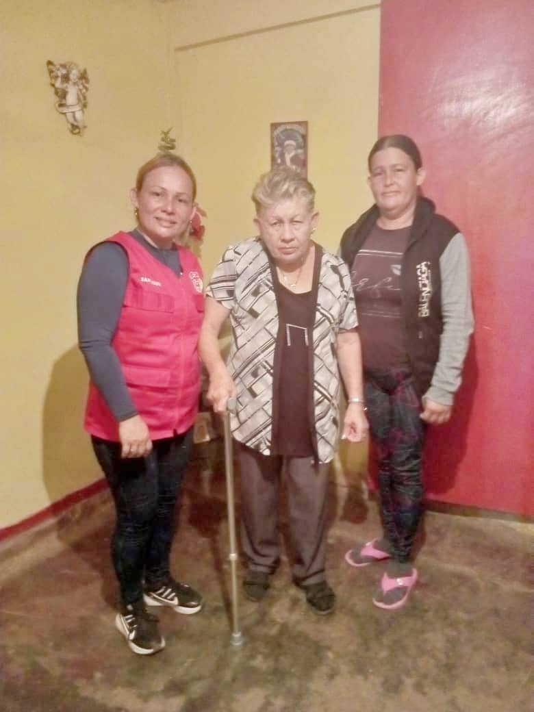 Zulia: UBCH José Trinidad Jiménez entregó ayudas humanas solicitadas en la VenApp del 1x10 del Buen Gobierno