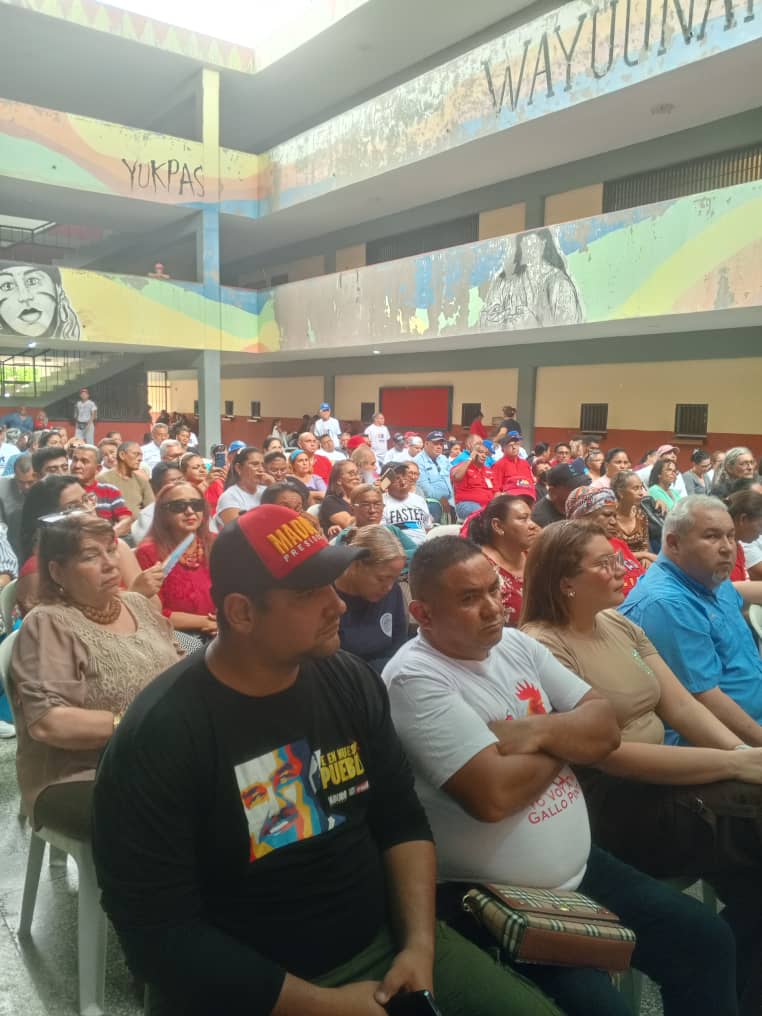 Zulia: Profesionales y técnicos activados en la reelección de Nicolás Maduro como presidente de Venezuela